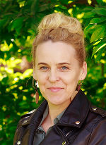 Portrait von Cornelia Dorfer